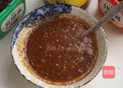 Illustration of making sauce-flavored pancake 3