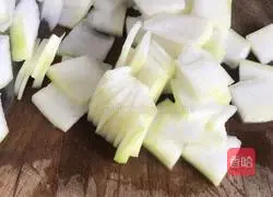 Lily Illustration of how to make shrimp skin and winter melon soup 6