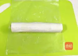 Illustration of how to make sausage flying cake rolls 5