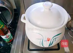 Illustration of how to make health-preserving native chicken and yam soup 6