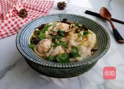 Illustration of how to make carrot and fresh meat wontons 15