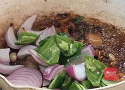 Illustration of how to make dry pot cauliflower 14