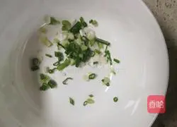 Illustration of how to make Chongqing noodles 1