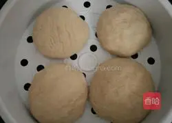 Illustration of how to make brown sugar steamed buns 9