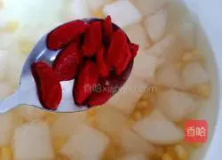 Illustration of how to make sweet corn and pear syrup 8