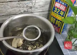 Illustration of how to make duck poop fragrant and hit milk 2