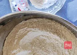  Illustration of how to make homemade wheat buns 1