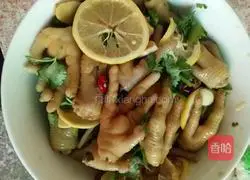 Lemon spicy and sour chicken feet recipe 13