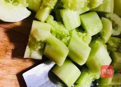 Illustration of three-minute cold cucumber recipe 1