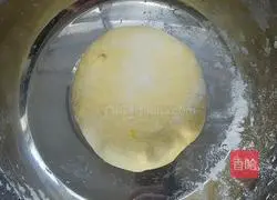 Illustration of how to make pumpkin steamed buns 7