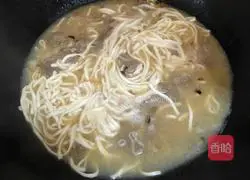 Illustration of how to make beef noodles 5