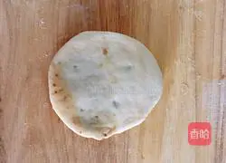 Illustration of how to make fragrant brown sugar cake 10