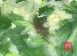 Green vegetables and eggs Illustration of how to make noodles 8