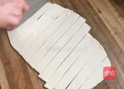 Illustration of how to make mutton noodles 8