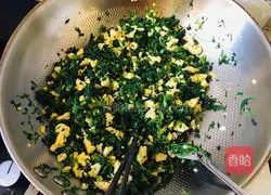 Illustration of how to make shepherd's purse and egg dumplings 3