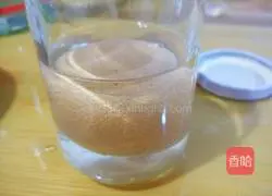 Illustration of how to make egg drink soaked in vinegar 3