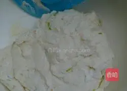 Illustration of how to make chive soda crackers 11