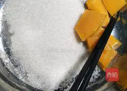 No water Illustration of how to make pumpkin steamed buns 2