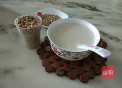 Barley Soy Milk Recipe Illustration 3