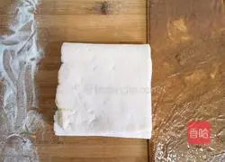 Illustration of how to make sesame sauce layer cake (risen dough) 12