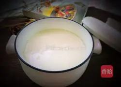 Illustration of homemade yogurt 9