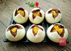 Illustration of how to make two-color steamed buns with pineapple filling and smile 10