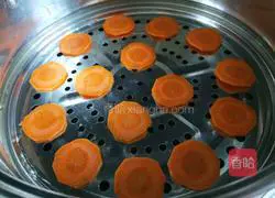 Illustration of the old Beijing specialty steamed dumplings 11