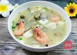 Illustration of how to make three fresh tofu soup 11