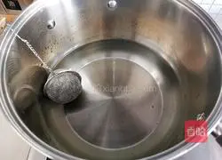 Illustration of how to make fresh orange lemon tea 3