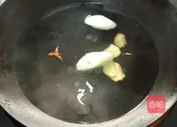 Illustration of how to make Qingbo meatballs 5