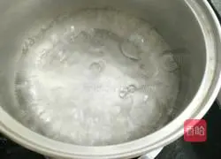 Illustration of how to make carrot egg rolls 5