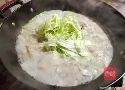 Hot and sour grass carp soup recipe 10