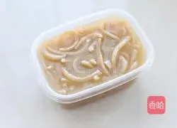 Illustration of how to make pork skin jelly 8