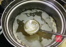 Illustration of how to make vermicelli mutton soup 4