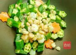 Illustration of how to make fried shrimps with okra 12 