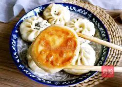 Illustration of making fried dough buns 24