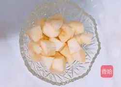 Illustration of how to make rock sugar snow pears 3