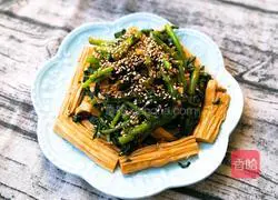 Illustration of how to make yuba mixed with chrysanthemum 18