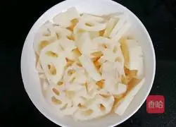 Lotus root beef noodle (baby complementary food) recipe illustration 2