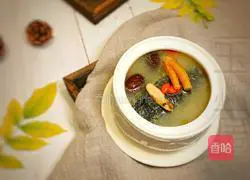 Medicinal black-bone chicken soup recipe 10