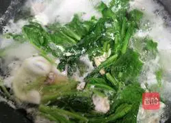 Illustration of how to make mustard greens and lean meat and egg soup 6