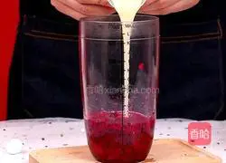 Homemade Drinks | Dragon Fruit Yakult Recipe Illustration 2