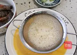 Illustration of how to make smooth egg custard 5