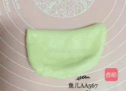 Santa Bread Recipe Illustration 13