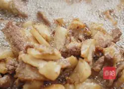 Illustration of how to make lard residue into spicy and crispy lard residue that is delicious as a snack and with wine 3