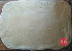 Illustration of how to make triangular sesame cakes 8