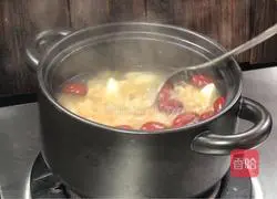 Yam and Tremella Soup Recipe Illustration 11