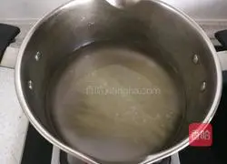 Illustration of how to make shrimp and spinach noodles 11