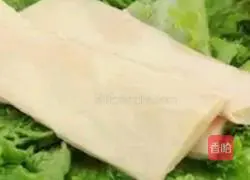 Illustration of how to make Yanbian side dishes mixed with beef tendons 1