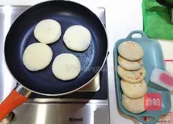 Illustration of how to make bean paste cake 9